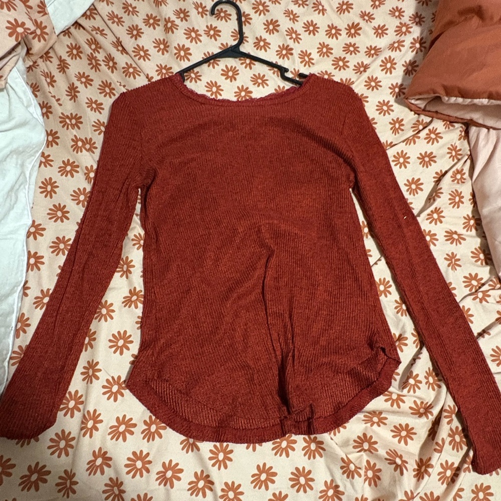 Red long-sleeve Tshirt